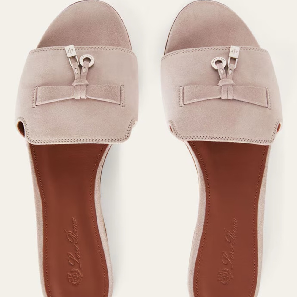 Pre Loved Loro Piana Summer Charms Sandal